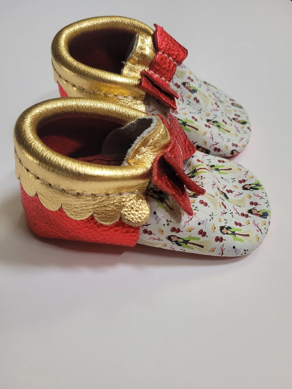 Freshly Picked Disney Baby Red MULAN Bow Moccasin Sz 3 Infant Shoes